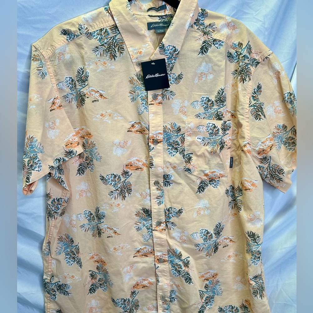 NWT EDDIE BAUER Men’s Salmon Orange Print Baja Short-Sleeve Button Shirt; XXL